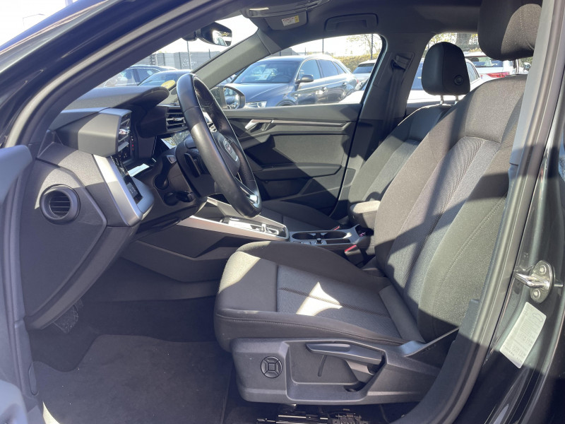 Audi A3 Sportback A3 Sportback 30 TDI 116 S tronic 7 Business line 5p  occasion � Onet-le-Ch�teau - photo n�18