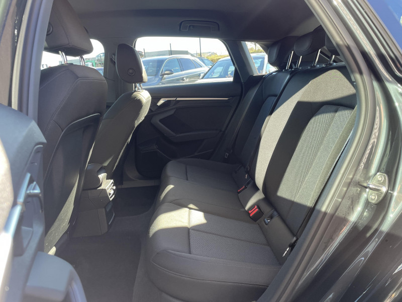 Audi A3 Sportback A3 Sportback 30 TDI 116 S tronic 7 Business line 5p  occasion  Onet-le-Chteau - photo n16