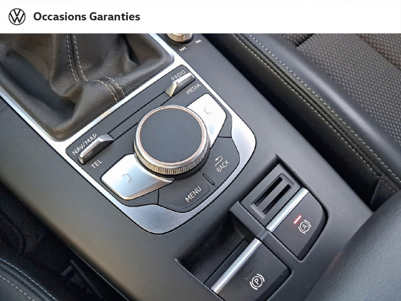 Audi A3 Sportback A3 Sportback 30 TFSI 116 S Line 5p  occasion � Onet-le-Ch�teau - photo n�15