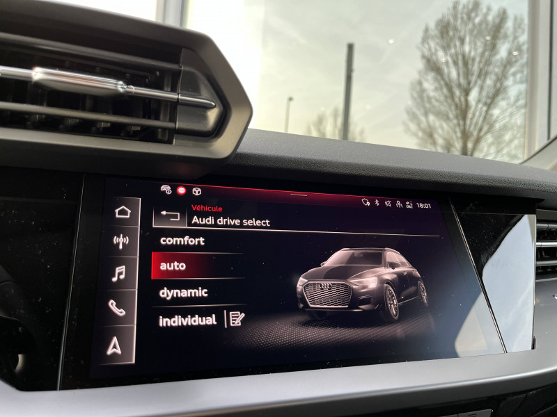 Audi A3 Sportback A3 Sportback 30 TFSI Mild Hybrid 110 S tronic 7 Business Exe  occasion  Onet-le-Chteau - photo n17