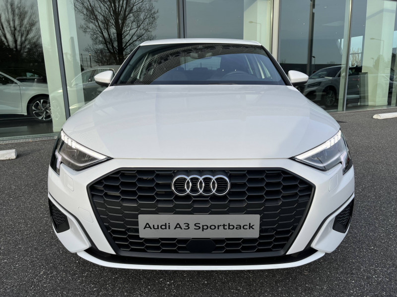 Audi A3 Sportback A3 Sportback 30 TFSI Mild Hybrid 110 S tronic 7 Business Exe  occasion  Onet-le-Chteau - photo n2