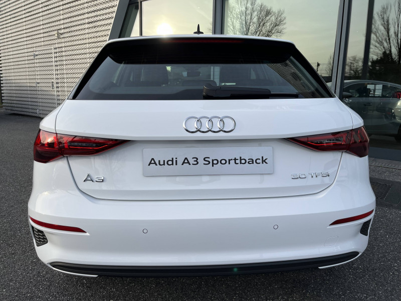Audi A3 Sportback A3 Sportback 30 TFSI Mild Hybrid 110 S tronic 7 Business Exe  occasion  Onet-le-Chteau - photo n5
