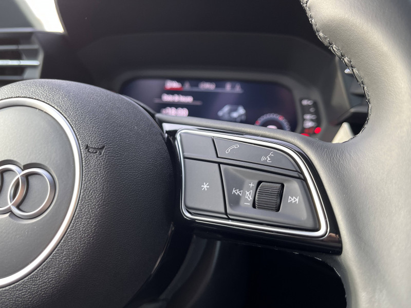 Audi A3 Sportback A3 Sportback 30 TFSI Mild Hybrid 110 S tronic 7 Business Exe  occasion  Onet-le-Chteau - photo n10