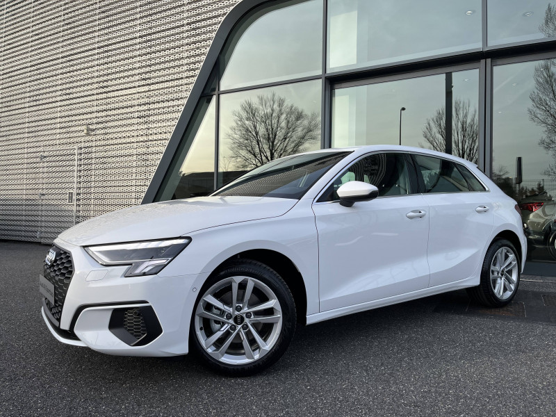 Audi A3 Sportback A3 Sportback 30 TFSI Mild Hybrid 110 S tronic 7 Business Exe  occasion  Onet-le-Chteau