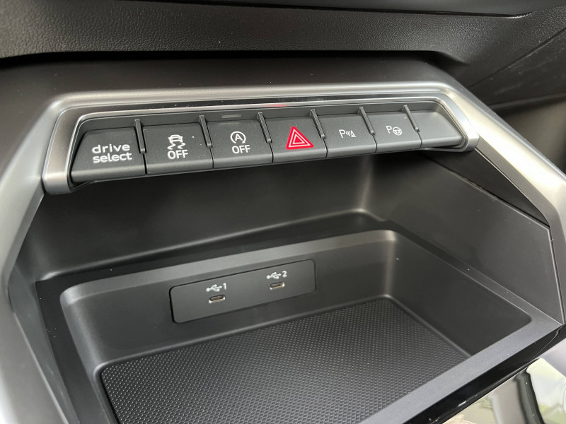 Audi A3 Sportback A3 Sportback 30 TFSI Mild Hybrid 110 S tronic 7 Business Exe  occasion  Onet-le-Chteau - photo n14