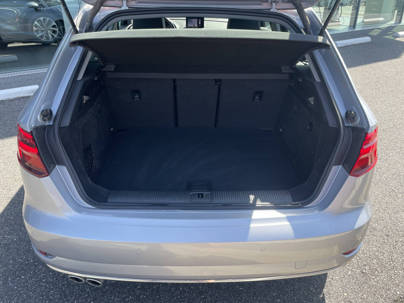 Audi A3 Sportback A3 Sportback 35 TDI 150 S tronic 7 Design Luxe 5p  occasion  Onet-le-Chteau - photo n7
