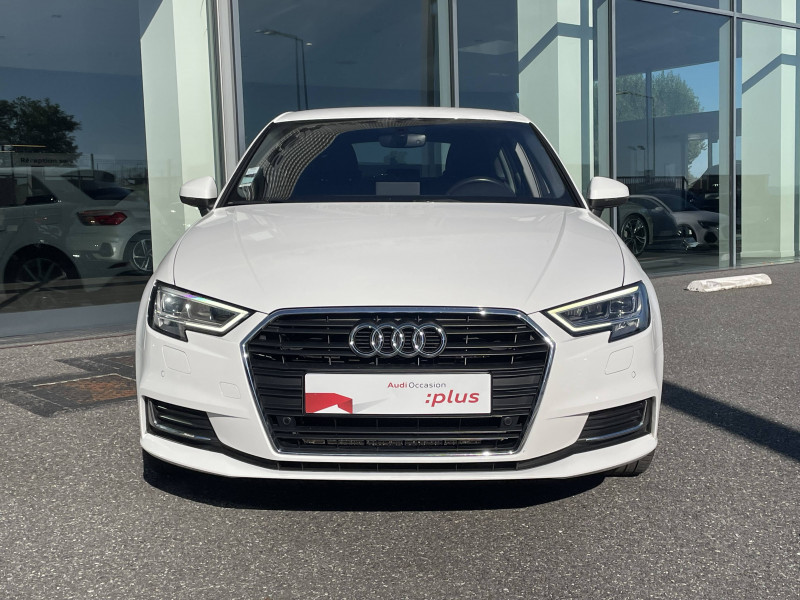 Audi A3 Sportback A3 Sportback 35 TDI 150 S tronic 7 Design Luxe 5p  occasion  Onet-le-Chteau - photo n2