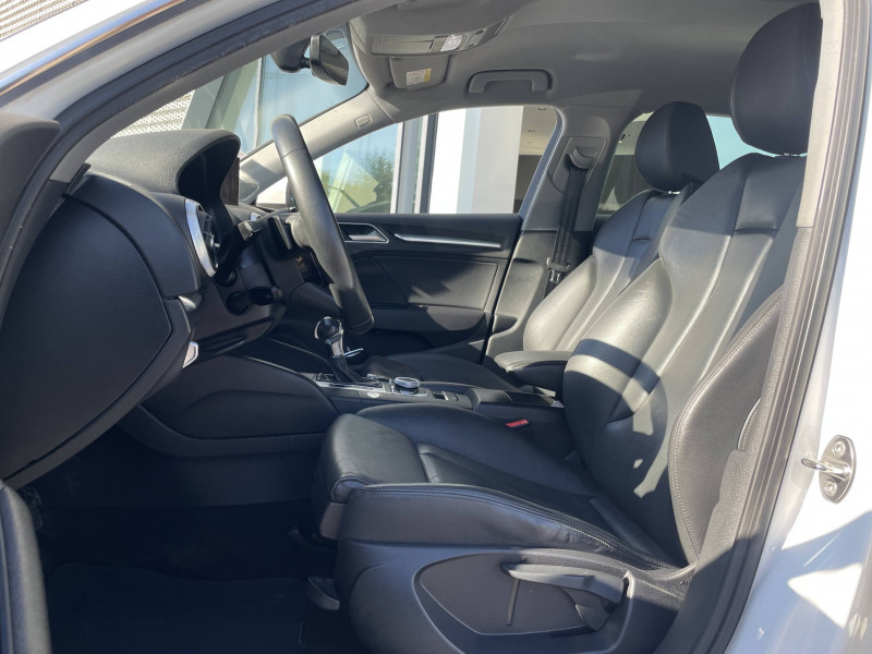 Audi A3 Sportback A3 Sportback 35 TDI 150 S tronic 7 Design Luxe 5p  occasion  Onet-le-Chteau - photo n9