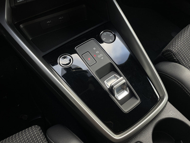 Audi A3 Sportback A3 Sportback 35 TDI 150 S tronic 7 S Line 5p  occasion  Onet-le-Chteau - photo n10