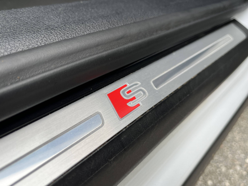 Audi A3 Sportback A3 Sportback 35 TDI 150 S tronic 7 S line 5p  occasion  Onet-le-Chteau - photo n5