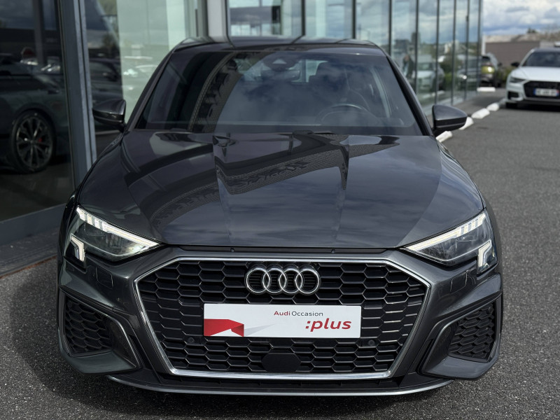 Audi A3 Sportback A3 Sportback 35 TDI 150 S tronic 7 S Line 5p  occasion  Onet-le-Chteau - photo n2