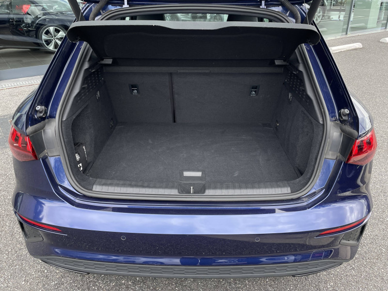 Audi A3 Sportback A3 Sportback 35 TDI 150 S tronic 7 S Line 5p  occasion  Onet-le-Chteau - photo n7
