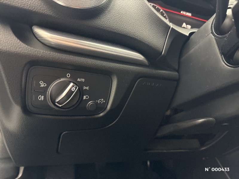 Audi A3 Sportback A3 Sportback 35 TFSI CoD 150 Sport  occasion � Saint-Quentin - photo n�14