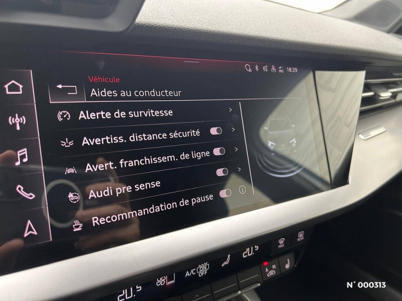 Audi A3 Sportback A3 Sportback 35 TFSI Mild Hybrid 150 S tronic 7 Design  occasion  Brie-Comte-Robert - photo n15