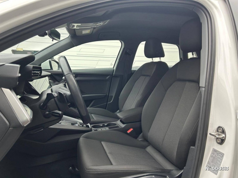 Audi A3 Sportback A3 Sportback 35 TFSI Mild Hybrid 150 S tronic 7 Design  occasion  Brie-Comte-Robert - photo n2