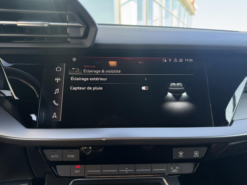 Audi A3 Sportback A3 Sportback 35 TFSI Mild Hybrid 150 S tronic 7 S Line 5p  occasion &agrave; Onet-le-Ch�teau - photo n&deg;4