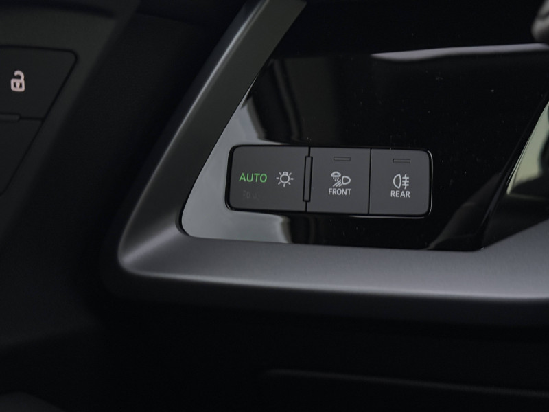 Audi A3 Sportback A3 Sportback 40 TFSI e Hybride rechargeable 204 S tronic 6 S  occasion  Onet-le-Chteau - photo n11