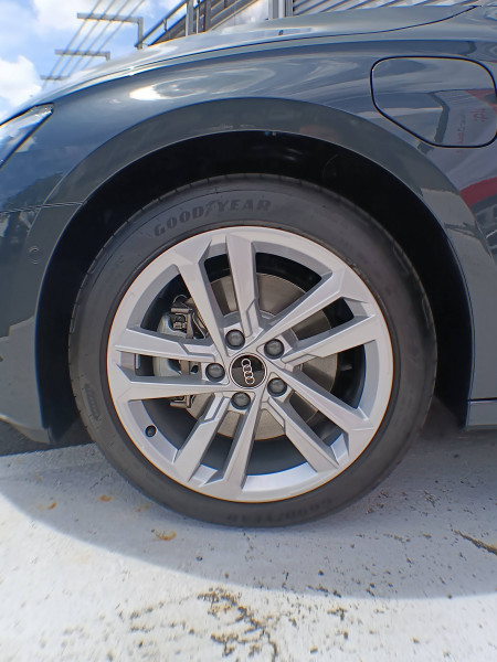 Audi A3 Sportback A3 Sportback 40 TFSIe 204 S tronic 6 Business Executive 5p  occasion à Onet-le-Chteau - photo n°3