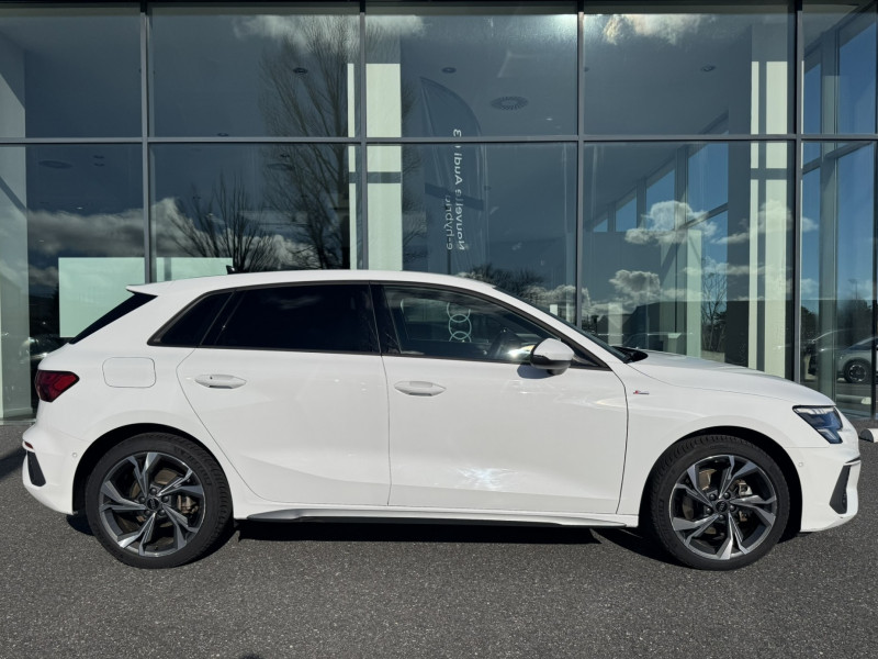 Audi A3 Sportback A3 Sportback 40 TFSIe 204 S tronic 6 S Line 5p  occasion &agrave; Onet-le-Ch�teau - photo n&deg;5