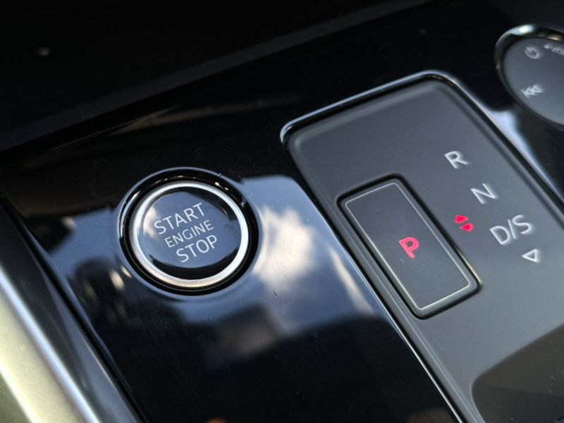 Audi A3 Sportback A3 Sportback 40 TFSIe 204 S tronic 6 S Line 5p  occasion &agrave; Onet-le-Ch�teau - photo n&deg;8