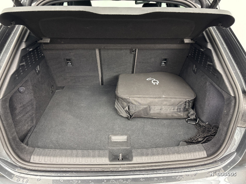 Audi A3 Sportback A3 Sportback 40 TFSIe 204 S tronic 6 S Line  occasion  Saint-Quentin - photo n6