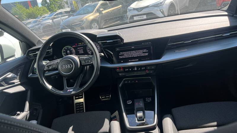 Audi A3 Sportback A3 Sportback 40 TFSIe 204 S tronic 6  occasion  RILLIEUX LA PAPE - photo n4