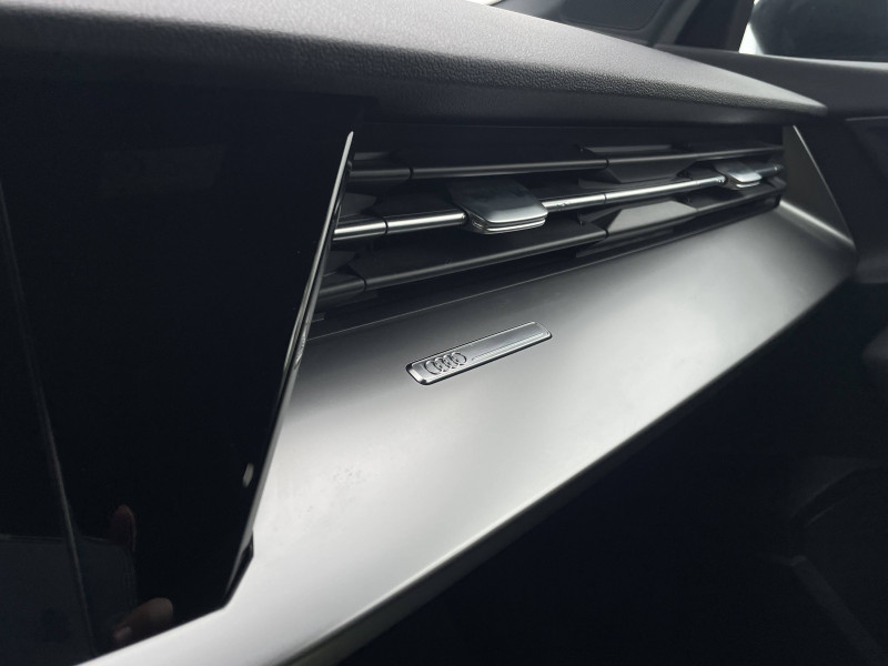 Audi A3 Sportback A3 Sportback 45 TFSIe 245 S tronic 6 Competition 5p  occasion  Onet-le-Chteau - photo n20