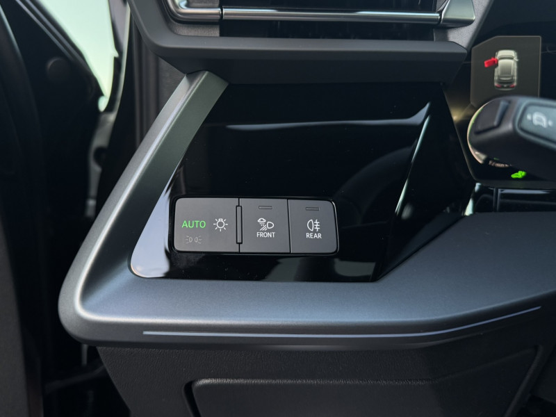 Audi A3 Sportback A3 Sportback TFSI e Hybride rechargeable 204 S tronic 6 S li  occasion � Onet-le-Ch�teau - photo n�8