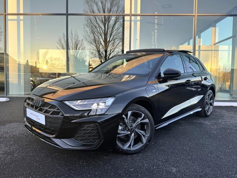 Audi A3 Sportback A3 Sportback TFSI e Hybride rechargeable 204 S tronic 6 S li  occasion � Onet-le-Ch�teau