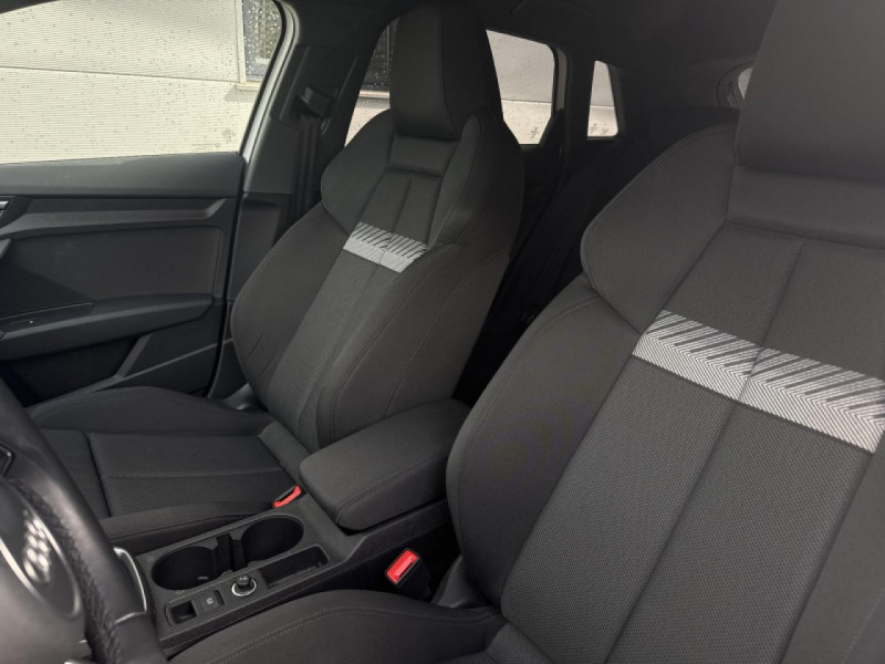 Audi A3 Sportback Sportback 1.5 35 TFSI - 150 - BV S-Tronic 7  8Y SPORTBACK  occasion  Ganges - photo n5