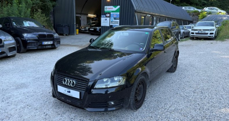Audi A3 Sportback Sportback 1.6i 102cv BVA Attraction  occasion à Sathonay-Camp - photo n°2