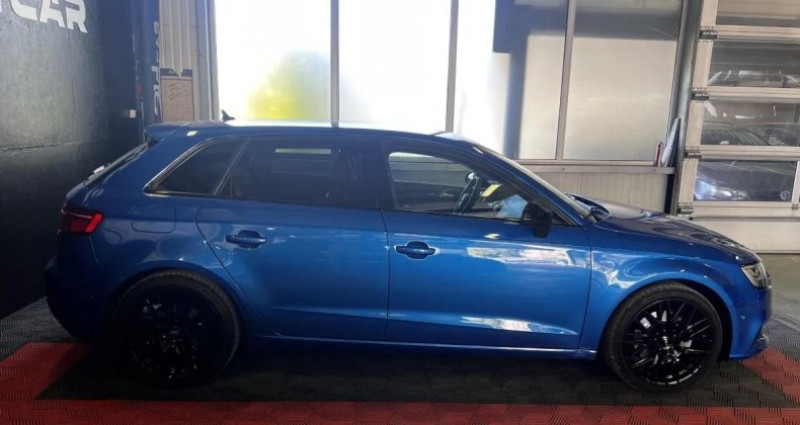 Audi A3 Sportback SPORTBACK 2.0 TFSI 190 DESIGN LUXE / Bleu ARA CRISTAL / Virt  occasion � Manosque - photo n�3