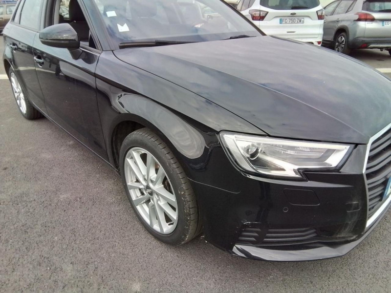 Audi A3 Sportback Sportback 2.0TDI 150 S-Tronic 7 Business Line  occasion  Arcangues - photo n2