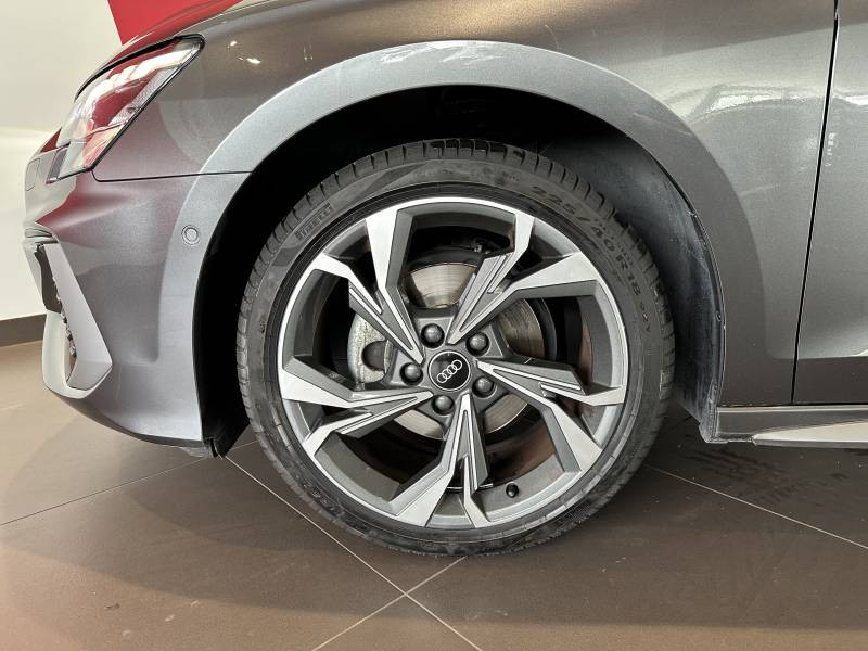 Audi A3 Sportback Sportback 30 TFSI Mild Hybrid 110 S tronic 7 S line  occasion  ROISSY-EN-France - photo n8
