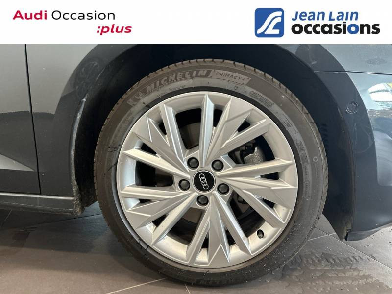 Audi A3 Sportback Sportback 35 TFSI 150 S tronic 7 Design Luxe  occasion à chirolles - photo n°9