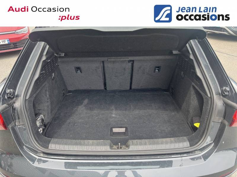 Audi A3 Sportback Sportback 35 TFSI Mild Hybrid 150 S tronic 7 Design Luxe  occasion  Ville-la-Grand - photo n10