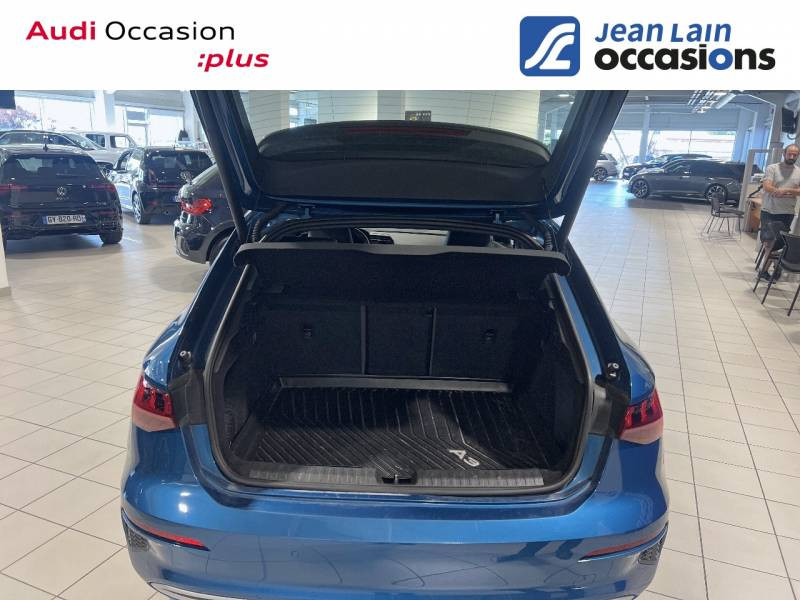 Audi A3 Sportback Sportback 35 TFSI Mild Hybrid 150 S tronic 7 Design Luxe  occasion  Ville-la-Grand - photo n10