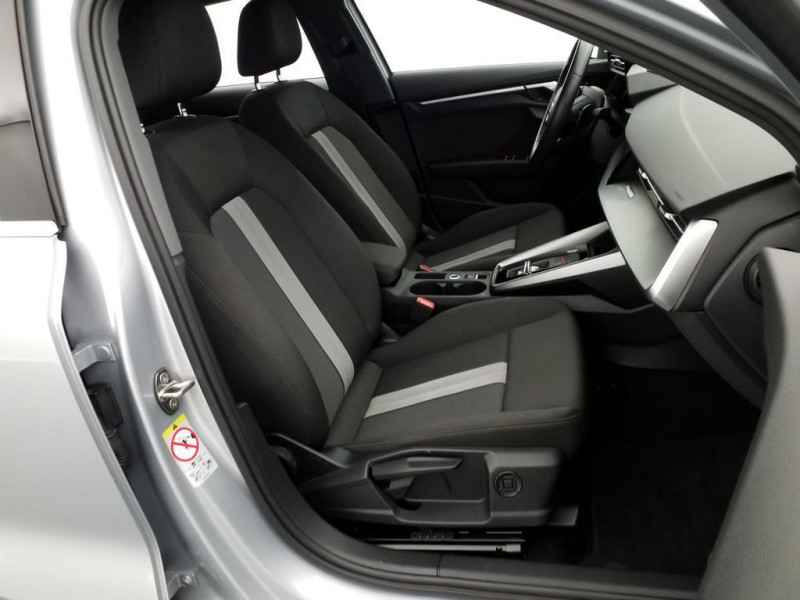 Audi A3 Sportback sportback 35 TFSI Mild Hybrid 150 S tronic 7 Design  occasion  Bziers - photo n9