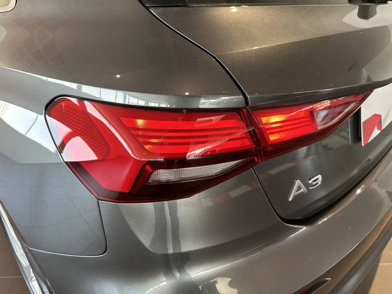 Audi A3 Sportback Sportback 35 TFSI Mild Hybrid 150 S tronic 7 S line  occasion  ROISSY-EN-France - photo n7