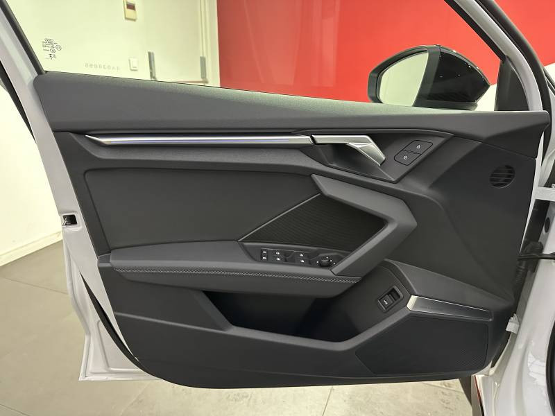 Audi A3 Sportback Sportback 35 TFSI Mild Hybrid 150 S tronic 7 S line  occasion  SAINT-OUEN - photo n10