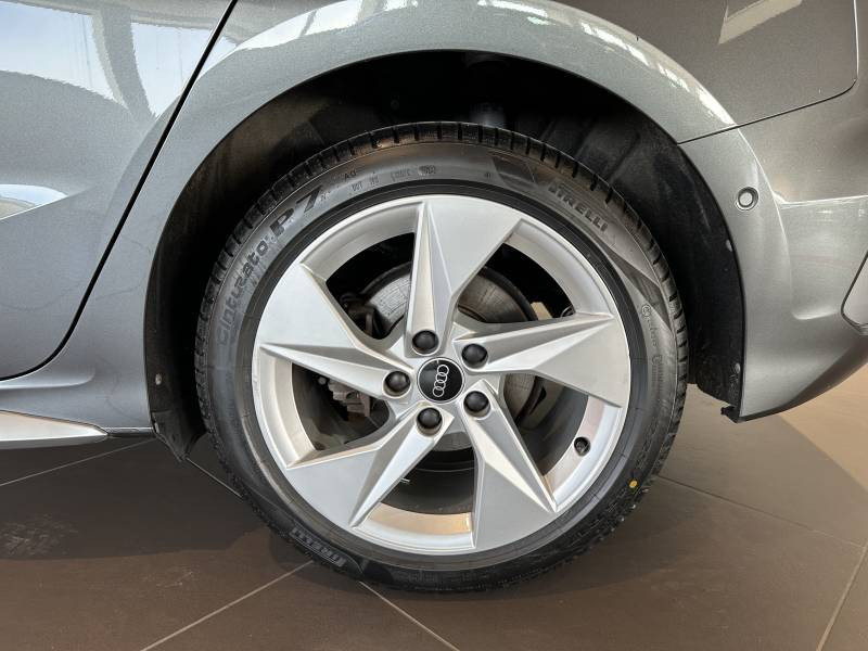 Audi A3 Sportback Sportback 35 TFSI Mild Hybrid 150 S tronic 7 S line  occasion  ROISSY-EN-France - photo n8