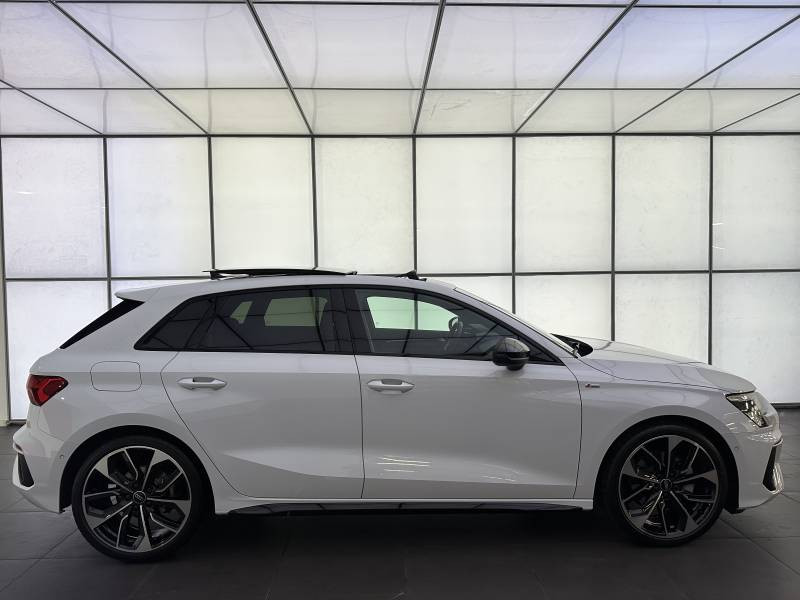 Audi A3 Sportback Sportback 35 TFSI Mild Hybrid 150 S tronic 7 S line  occasion  SAINT-OUEN - photo n8