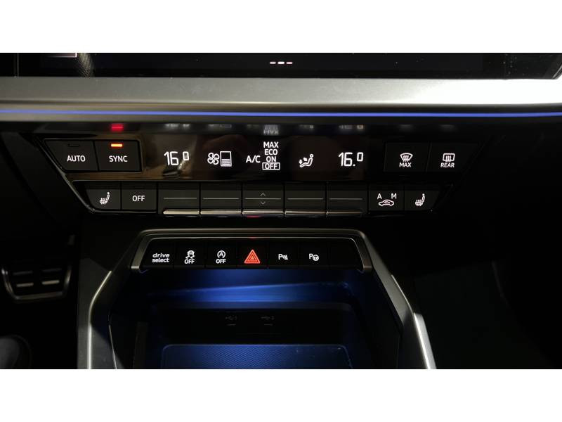Audi A3 Sportback Sportback 35 TFSI Mild Hybrid 150 S tronic 7 S line  occasion  Paris - photo n6