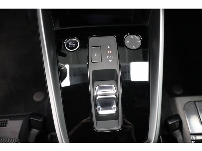 Audi A3 Sportback Sportback 35 TFSI Mild Hybrid 150 S tronic 7 S line  occasion � Lescar - photo n�12