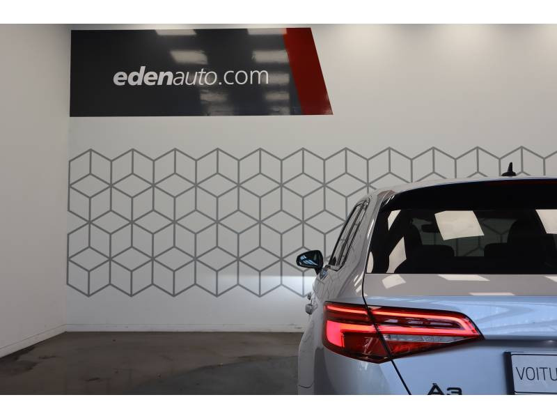 Audi A3 Sportback Sportback 40 e-tron 204 S tronic 6 Design Luxe  occasion  Lescar - photo n20