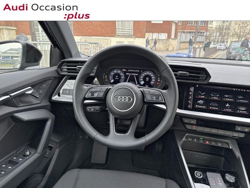 Audi A3 Sportback Sportback 40 TFSI e 204ch PHEV Business Executive S tronic 6  occasion à PARIS - photo n°8