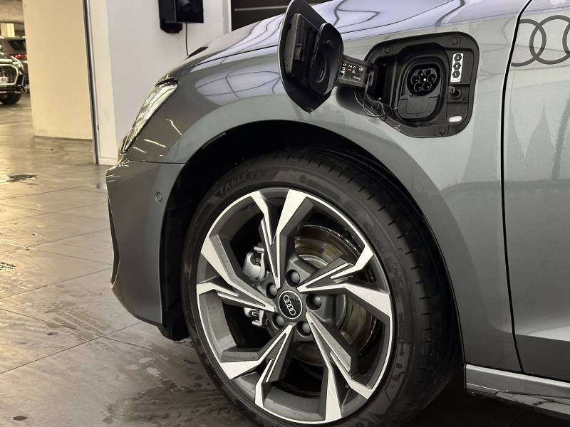 Audi A3 Sportback Sportback 40 TFSI e Hybride rechargeable 204 S tronic 6 S li  occasion  ROISSY-EN-France - photo n5
