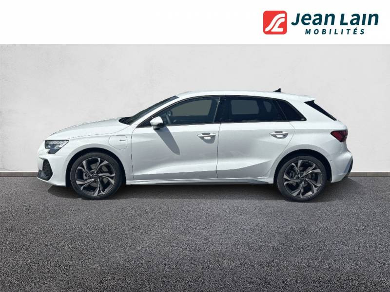 Audi A3 Sportback Sportback 40 TFSI e Hybride rechargeable 204 S tronic 6 S li  occasion  Seynod - photo n8