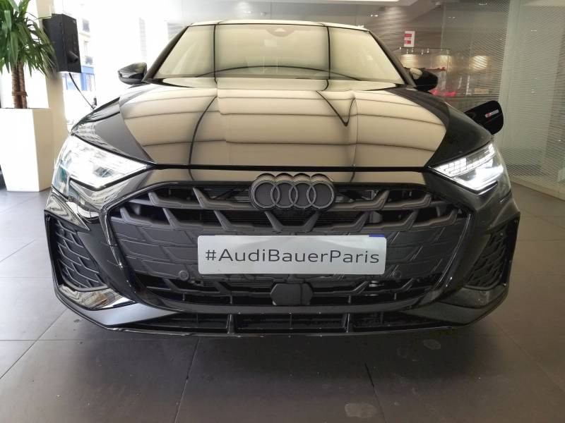 Audi A3 Sportback Sportback 40 TFSI e Hybride rechargeable 204 S tronic 6 S li  occasion à Paris - photo n°2