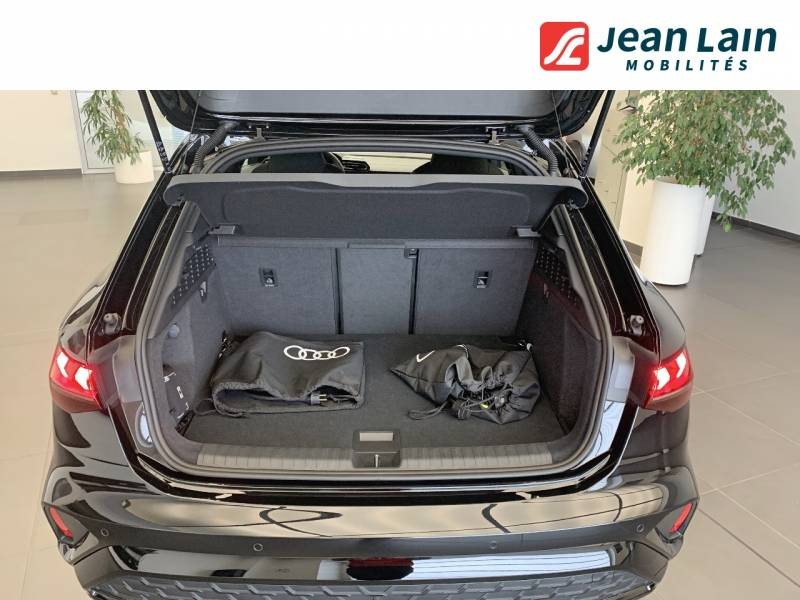 Audi A3 Sportback Sportback 40 TFSI e Hybride rechargeable 204 S tronic 6 S li  occasion  Ville-la-Grand - photo n10